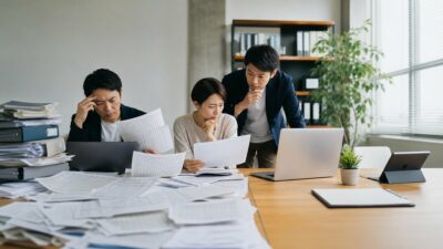 Excel管理を続けるリスクと限界｜移行を考える5つのサイン